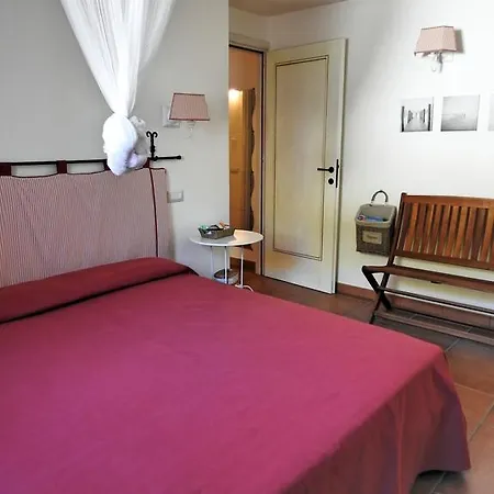 Gemiliano Villa *